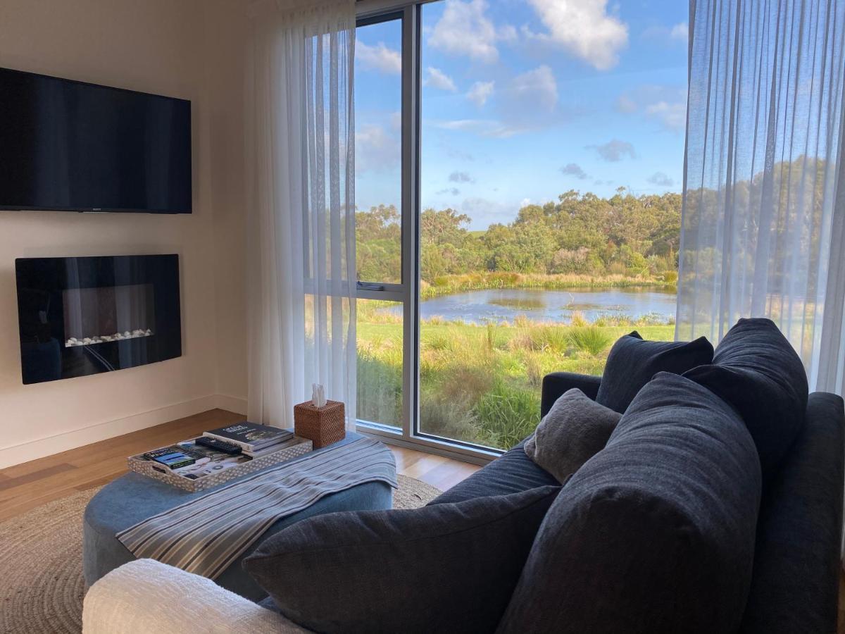Messmates Luxury Eco Suites 因沃洛什 外观 照片